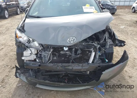 2011 Toyota Sienna Le V6 from USA, damaged, VIN 5TDKK3DC3BS154629
